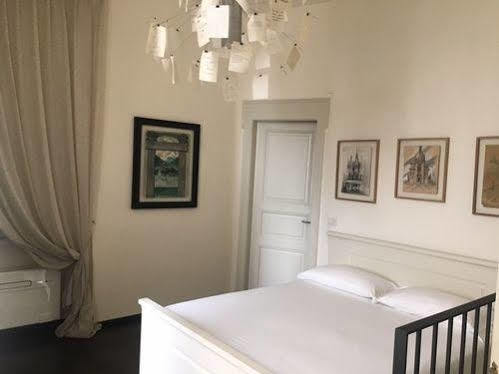 Aparthotel Casa Brenna Tosatto Art Experience Lenno Esterno foto